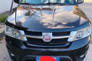 Fiat Freemont 