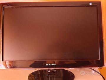 24 pollici Samsung TV monitor 
