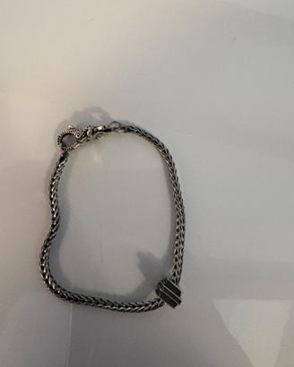 BRACCIALE D’ARGENTO TROLLBEADS CON CIONDOLO