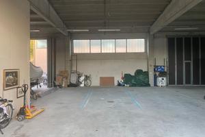 Capannone in zona artigianale