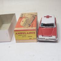 Cina  Car a frizione con sirena Ambulanza MF 732