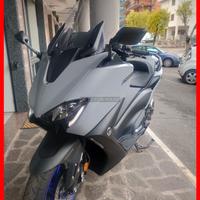 Yamaha t max 560 *promo passaggio incluso* rate