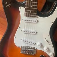 Chitarra elettrica con amplificatore