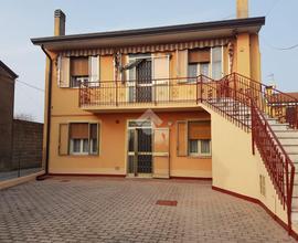CASA INDIPENDENTE A AGNA