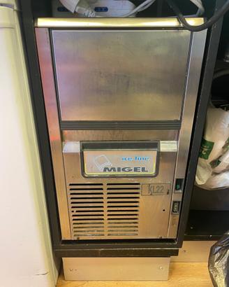Macchina produttore di ghiaccio
