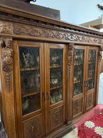 credenza in stile neorinascimentale in legno 