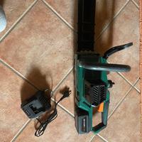 Motosega elettrica grande