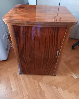 mobile anni 50 con macchina da cucire necchi ancor