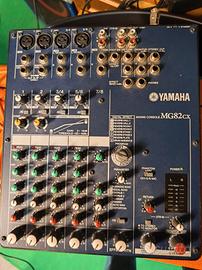 mixer Yamaha con effetti