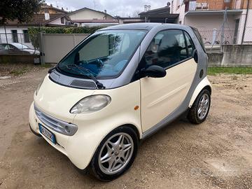 smart coupé 