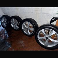 Cerchi Audi 19’’ (235/50/19  99 V