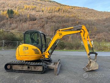 Escavatore jcb 8045