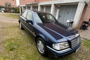 MERCEDES 200  ELEGANCE  2.0 benzina