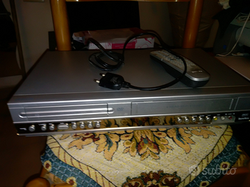 DVD combinato con vhs