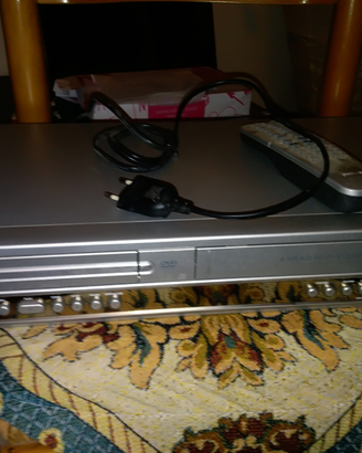 DVD combinato con vhs