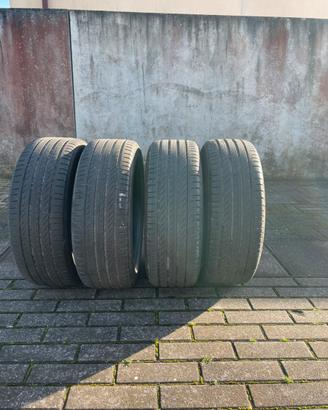 Set 4 gomme Pirelli Powergy Estive 215/50 R18 92W
