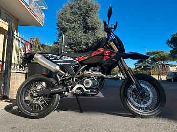 QJ MOTOR COV 125 SUPERMOTARD PRONTA CONSEGNA