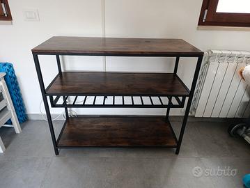 Scaffale legno e metallo con rastrelliera 