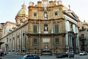 Magazzino negozio centro Palermo piccolo