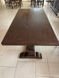 Tavolo in legno allungabile