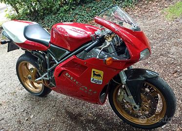 DUCATI 916