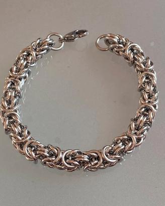 Bracciale in acciaio a maglia bizantina