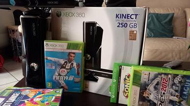 Xbox 360 con Kinect Fifa e giochi originali