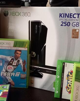 Xbox 360 con Kinect Fifa e giochi originali