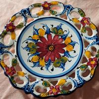 Piatti da parete in ceramica firmati.