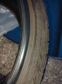 Pneumatici Bridgestone blizzard 235/35/R19 m+s
