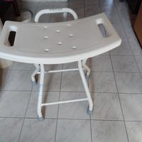 Sedia doccia pieghevole per anziani