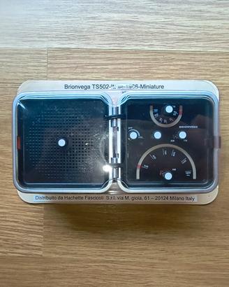 Miniatura Radio Cubo Brionvega TS502