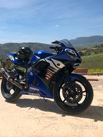 Yamaha yzf r6