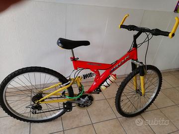 2 MOUNTAIN BIKE