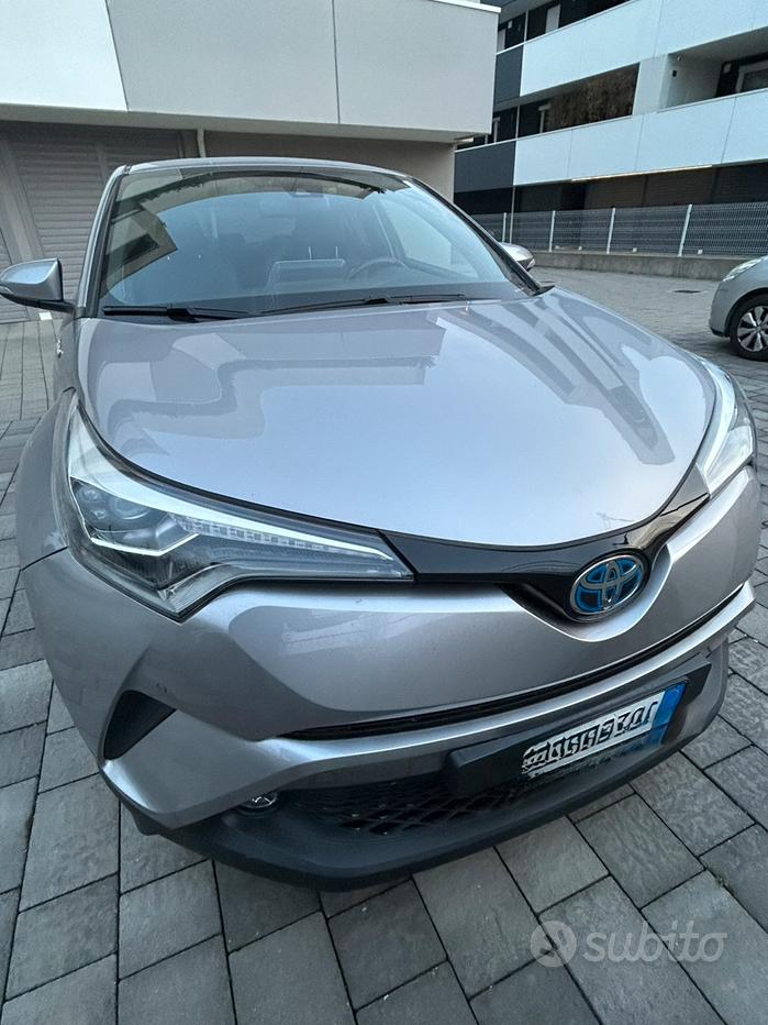TOYOTA C-HR (2016-2023)
