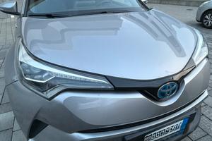 Toyota C HR 1.8 hybrid lounge