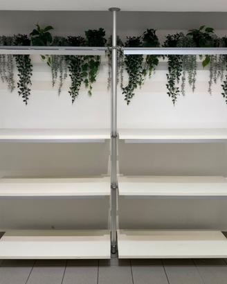 Scaffalatura anche per cabina armadio