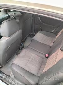 Alfa romeo moving 2010 con 185000 km