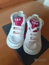 the baby Jordan scarpe