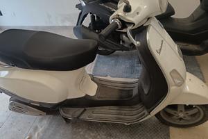 Piaggio Vespa 50 LX - 2009
