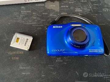 Nikon Coolpix S32