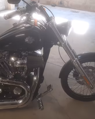 Harley wideglide