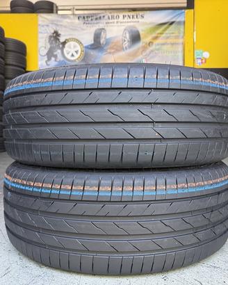 2 Gomme Hankook 235/45R20 100V Estive 90% residui