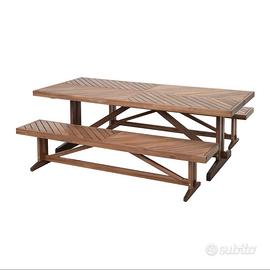 Tavolo da giardino con due panche – come nuovo