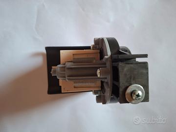 Elettropompa pompa di scarico lavatrice Ariston 