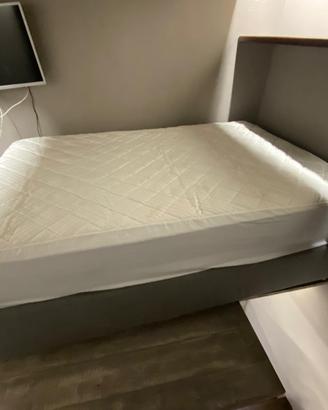Letto sommier con contenitore