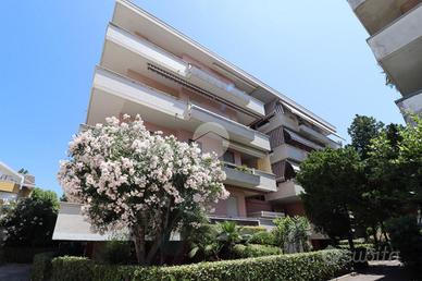 3 LOCALI A FRANCAVILLA AL MARE