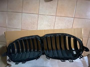 Griglia anteriore black bmw seie1 F40