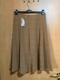 gonna da donna con etichetta