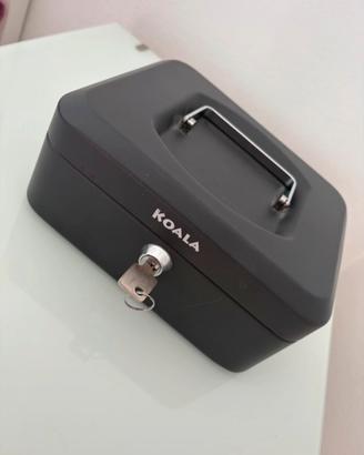 Piccola portamonete / cassaforte con chiave